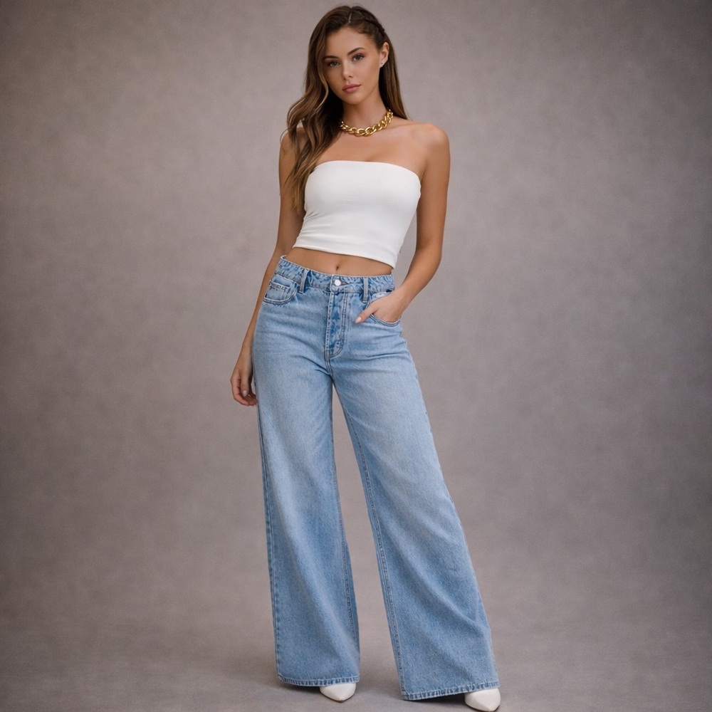 NWT Cello Light Blue High Rise Wide Leg Jeans